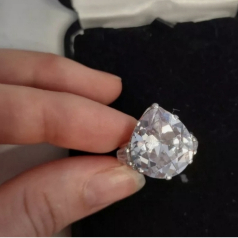 Solid sterling stamped 925 crystal ring